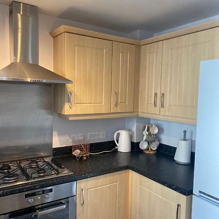 Coventry City Centre Townhouse With Private Parkingヴィラ エクステリア 写真
